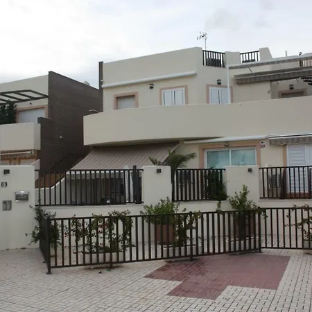 Bonito Duplex En Primera Linea De Playa アパート